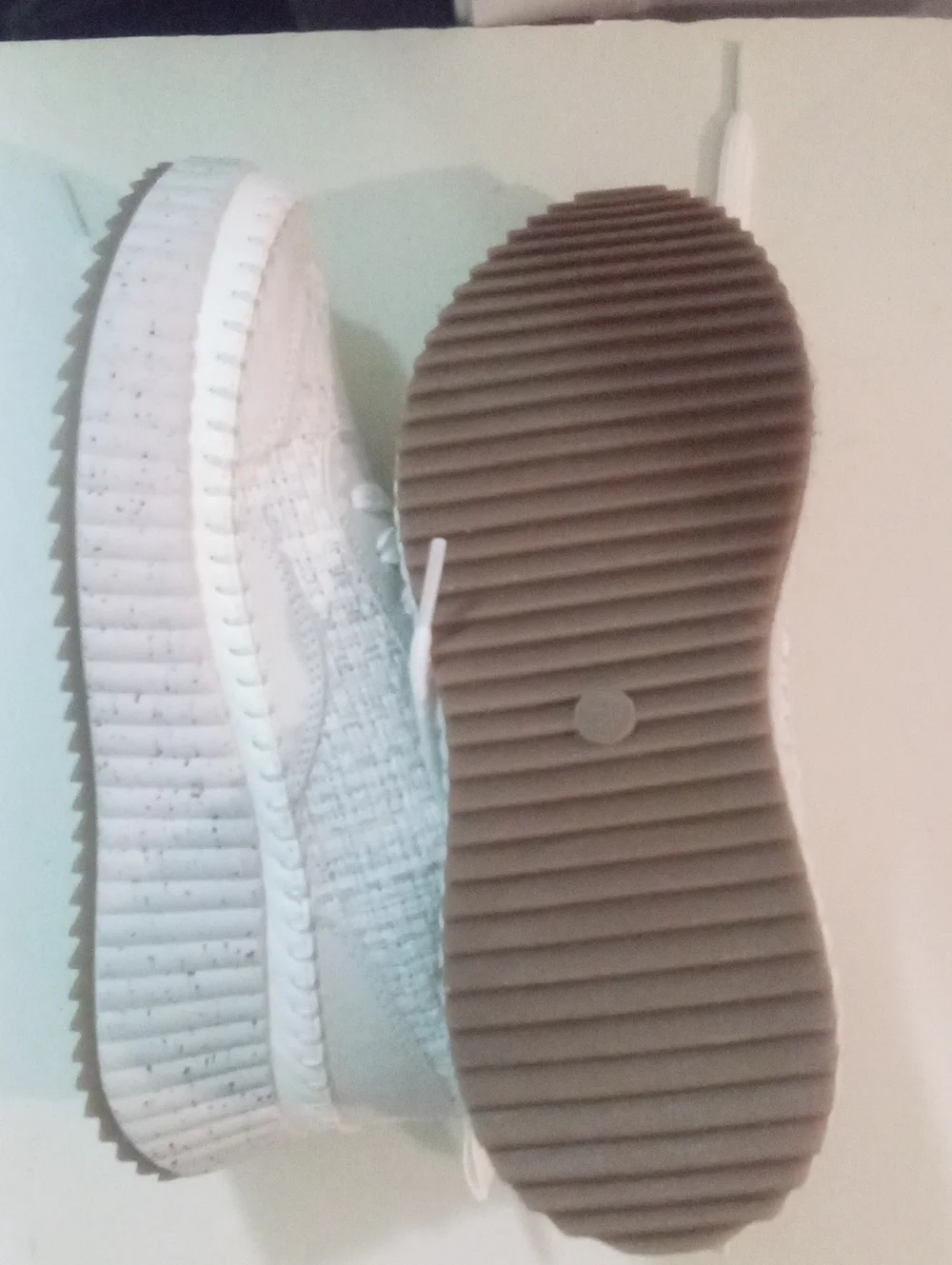 Universal Thread Persephone Lace Up Knit Sneakers 8 NWT $42 Platform